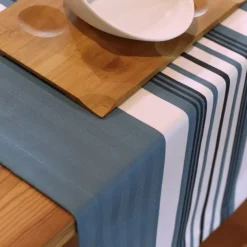 Maison Jean-Vier Chemin de table Bleu