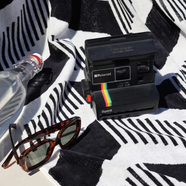 Maison Jean-Vier Drap de plage Noir