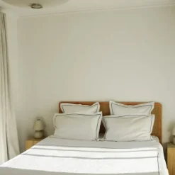 Maison Jean-Vier Housse de couette satin de coton broderie vert foncé