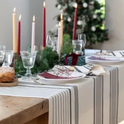 Maison Jean-Vier Nappe en lin et coton à rayures noir et écru