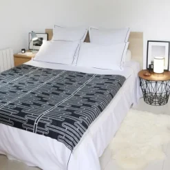 Maison Jean-Vier Plaid en cachemire et laine gris foncé à franges