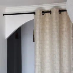 Maison Jean-Vier Rideau en Jacquard beige à motifs tissés