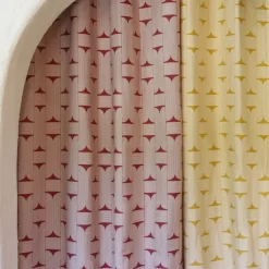 Maison Jean-Vier Rideaux Rouge